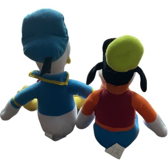 Kohls Cares Disney Donald Duck & Goofy Plush Toy Set With 5-Minute Stories Book - Picture 4 of 9